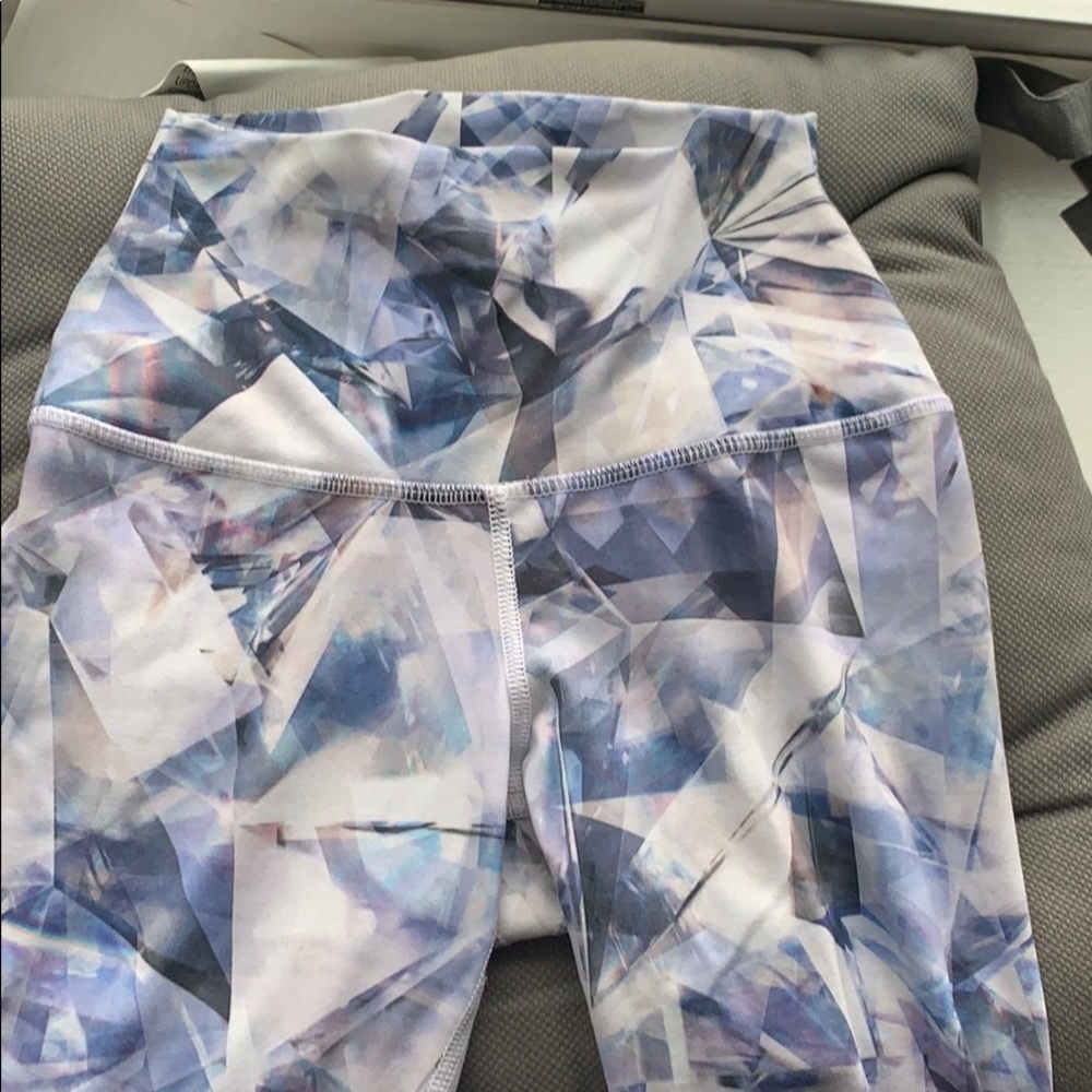 athletic leggings